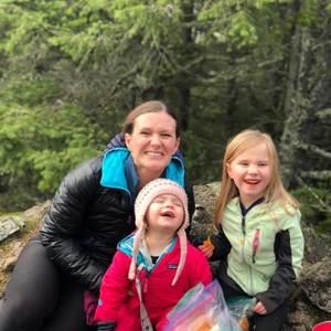 Meet your Posher, Stefanie